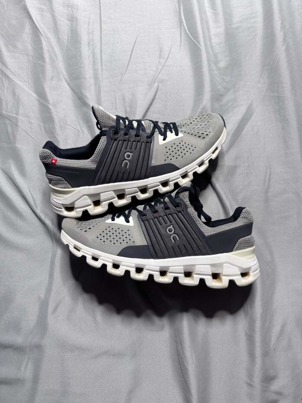 On Running Cloudswift Grey Athletic Running Shoes Womens 7.5